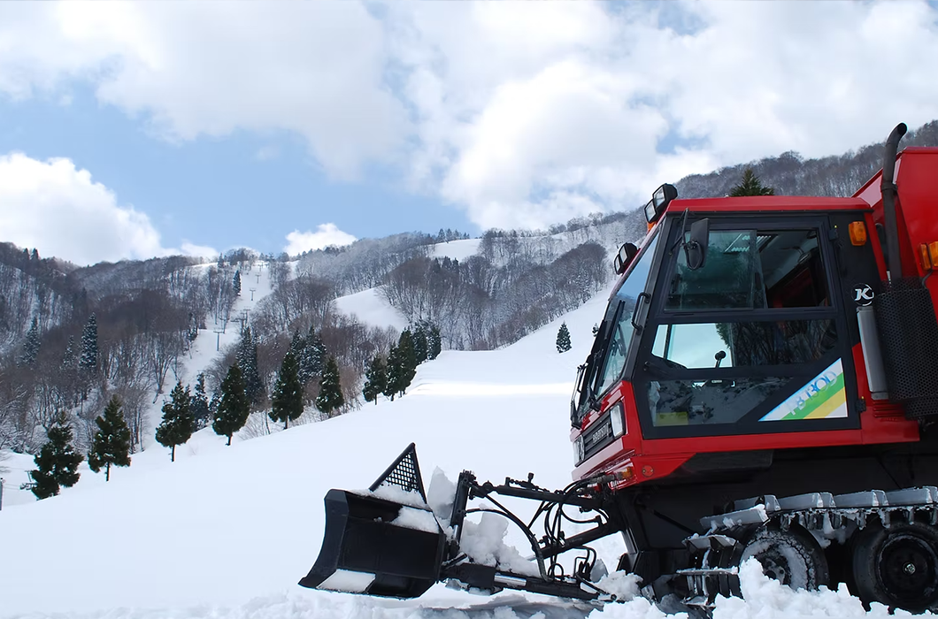 【神鍋高原】スキー場でのスキー用具のレンタルスタッフ！