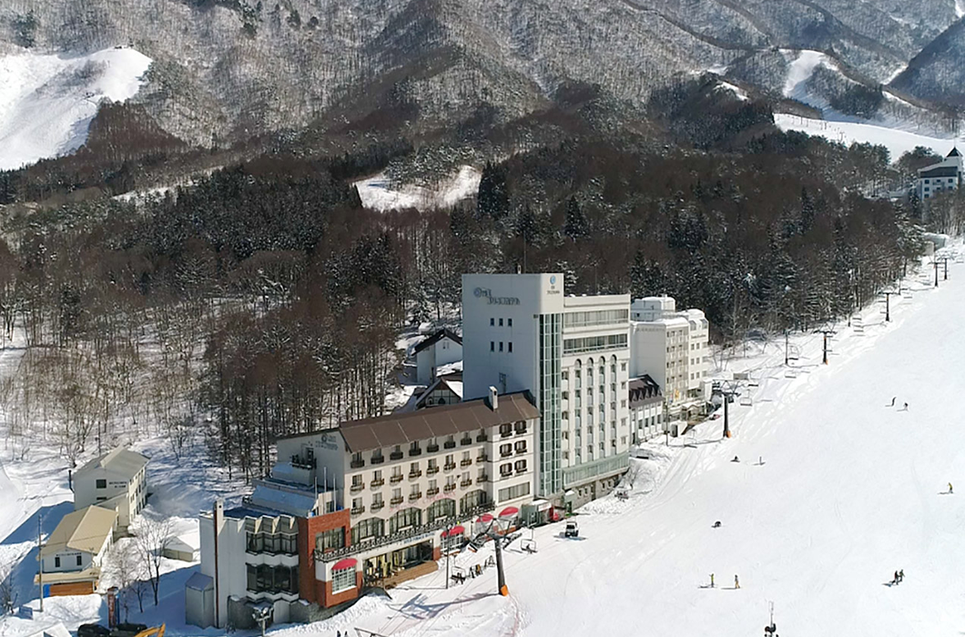 【志賀高原竜王】スキー場隣接ホテルでのフロントスタッフ！